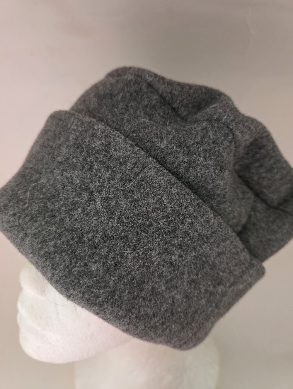 The Mouse Works Women Recycled Fleece Pill Box Style Gray Hat